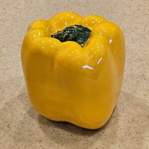 VINTAGE HANDPAINTED CERAMIC PEPPER MAJOLICA DECOR DISPLAY VEGETABLE VIETRI ITALY